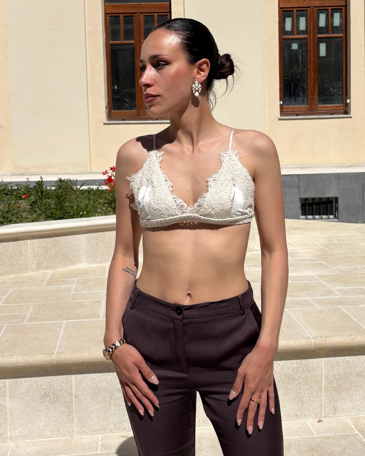 BRALETTE